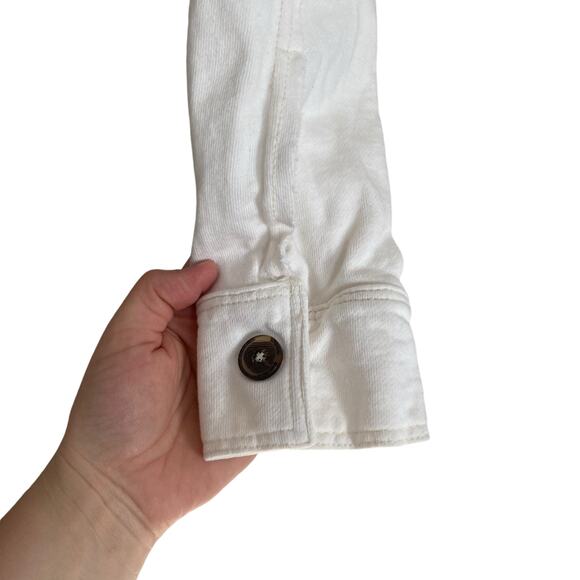 Womens We The Free Saturday White Taupe Cropped Distressed Shacket Size Small - Picture 12 of 16